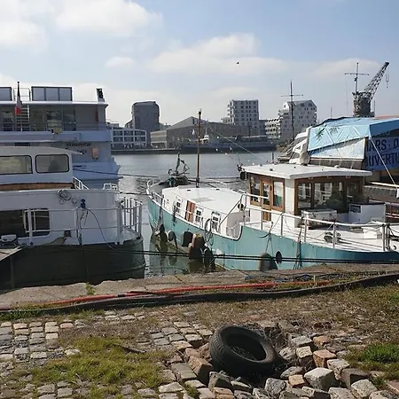 Grand 2 Avec Terrasse * Bordeaux